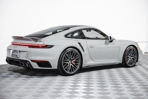 2022 Porsche 911 Turbo