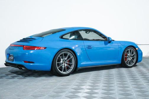 2013 Porsche 911 Carrera 4S