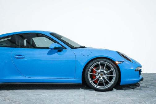 2013 Porsche 911 Carrera 4S