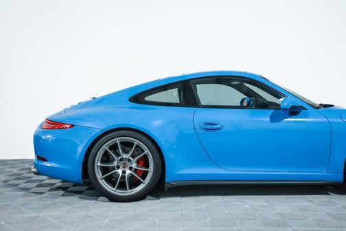 2013 Porsche 911 Carrera 4S