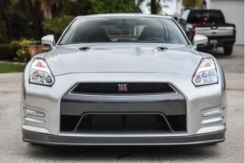 2015 Nissan GT-R Black Edition