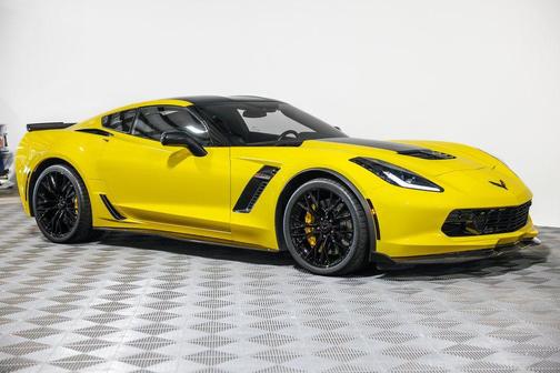 Corvette Racing Yellow Tintcoat 2017 Chevrolet Corvette Z06