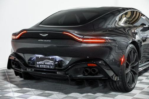 2020 Aston Martin Vantage Base