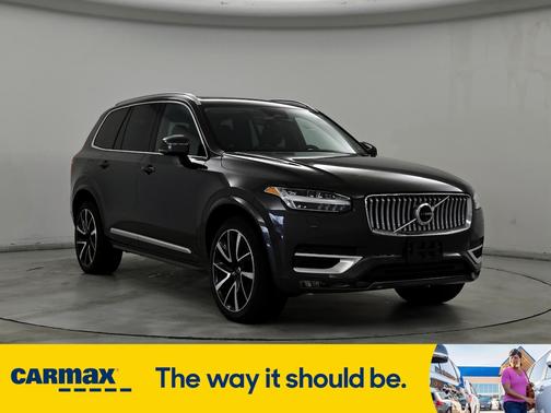 2023 Volvo XC90 B6 Plus
