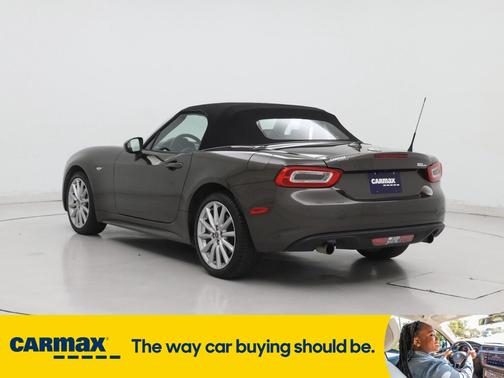 2018 FIAT 124 Spider Lusso