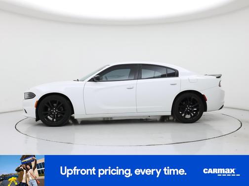 2017 Dodge Charger SE