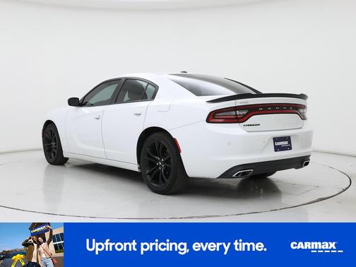 2017 Dodge Charger SE