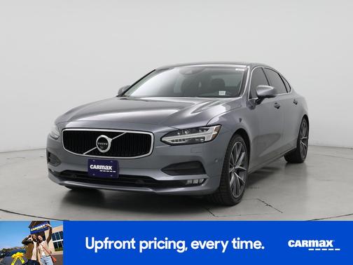 2018 Volvo S90 T5 Momentum