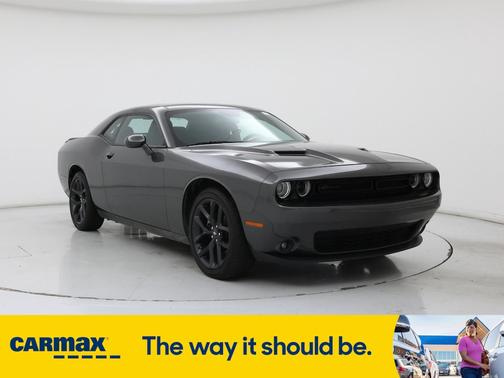 2022 Dodge Challenger SXT