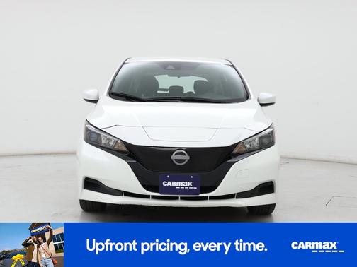 White 2025 Nissan Leaf S