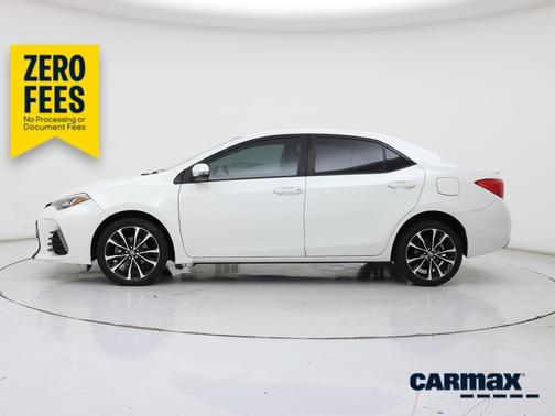 White 2017 Toyota Corolla SE