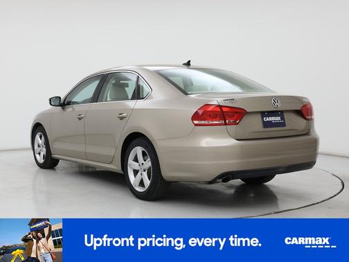 2015 Volkswagen Passat SE