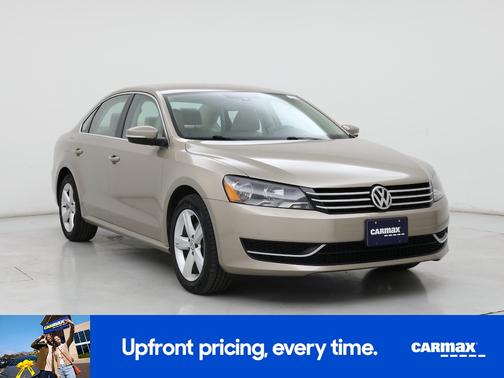 2015 Volkswagen Passat SE