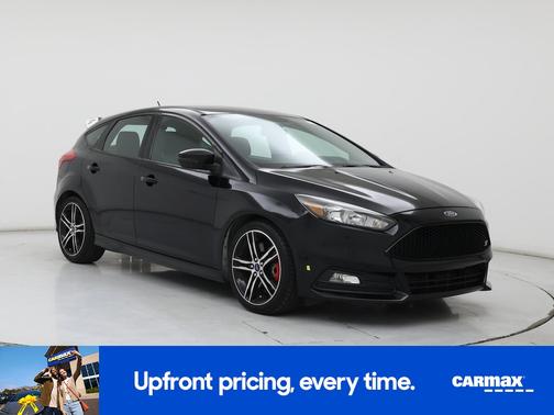 Black 2018 Ford Focus ST