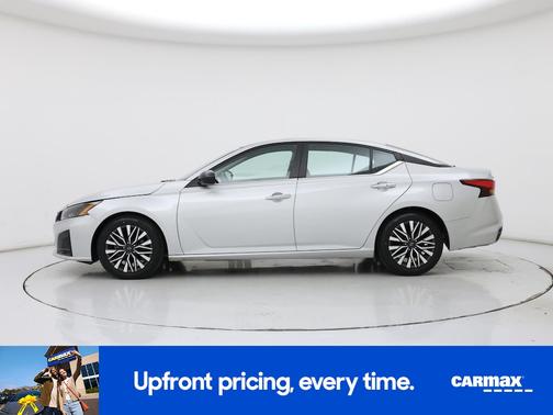 2024 Nissan Altima SV