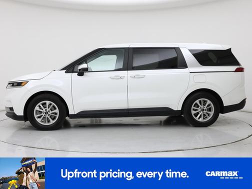White 2024 Kia Carnival LX Seat Package