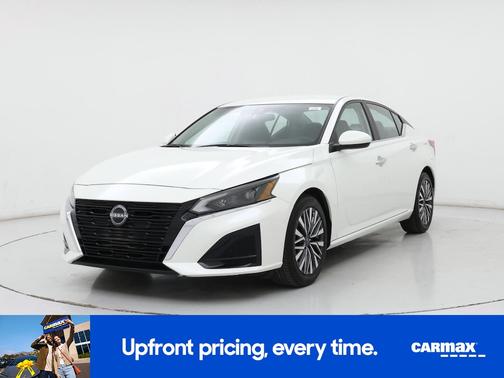 2023 Nissan Altima SV
