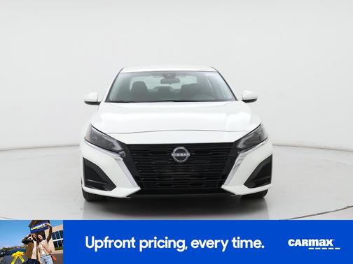 2023 Nissan Altima SV