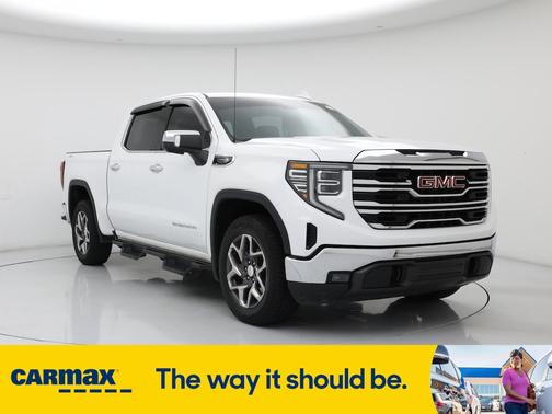 2022 GMC Sierra 1500 SLT