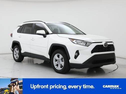 White 2019 Toyota RAV4 XLE