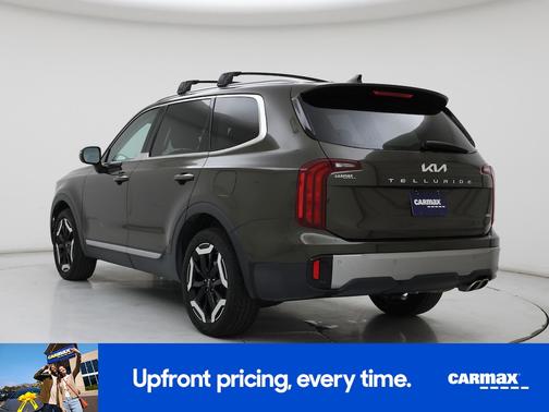 Green 2025 Kia Telluride S