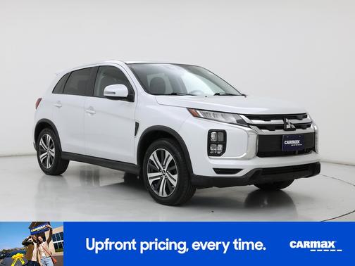 White 2022 Mitsubishi Outlander Sport ES