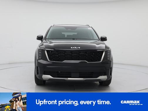 Black 2024 Kia Sorento S