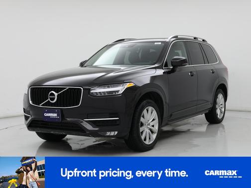 2016 Volvo XC90 T6 Momentum