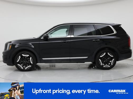 Black 2025 Kia Telluride S