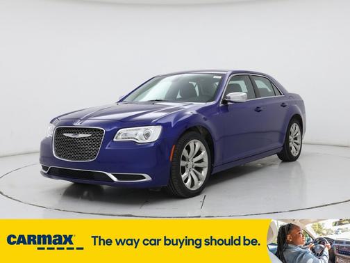 2019 Chrysler 300 Touring