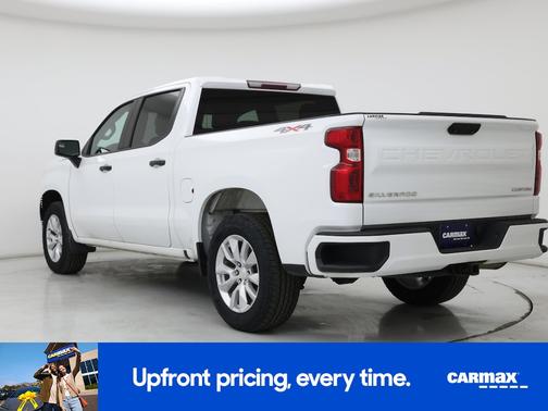 White 2022 Chevrolet Silverado 1500 Custom