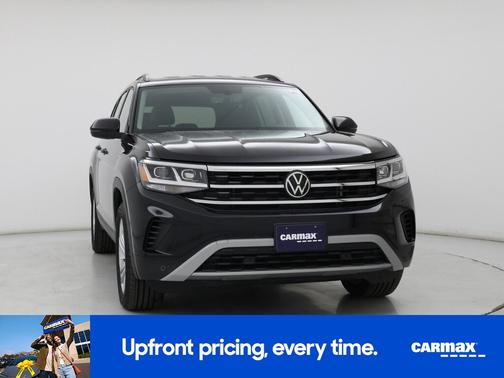Black 2022 Volkswagen Atlas SE w/Tech