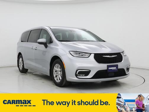 2023 Chrysler Pacifica Touring