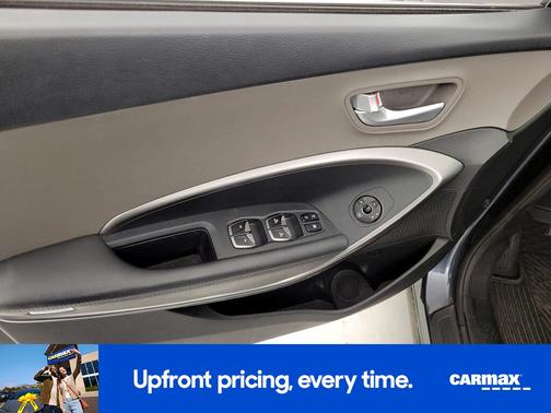 2018 Hyundai SANTA FE SE