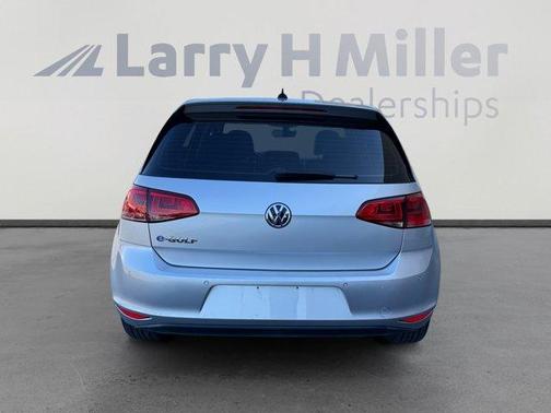 2016 Volkswagen e-Golf SEL Premium