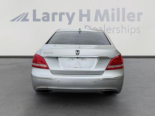 Platinum Metallic 2013 Hyundai Equus Ultimate