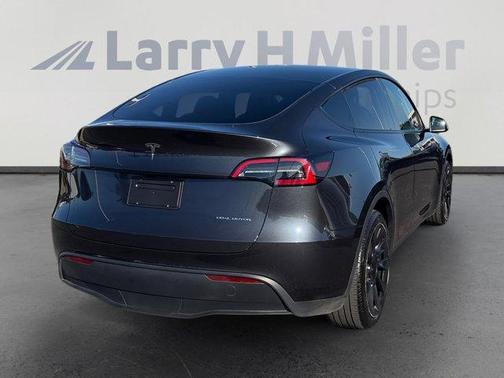 2025 Tesla Model Y Long Range