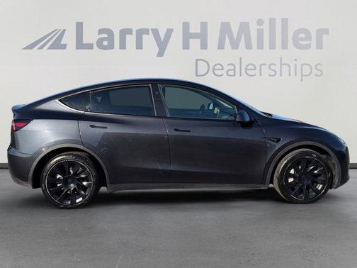 2025 Tesla Model Y Long Range