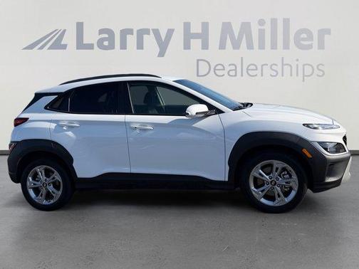 Lunar White 2023 Hyundai KONA SEL