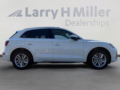 2022 Audi Q5 45 S line quattro Premium