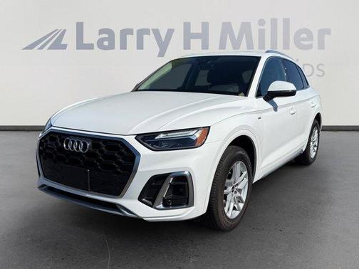 2022 Audi Q5 45 S line quattro Premium