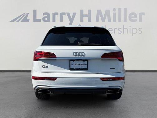 2022 Audi Q5 45 S line quattro Premium