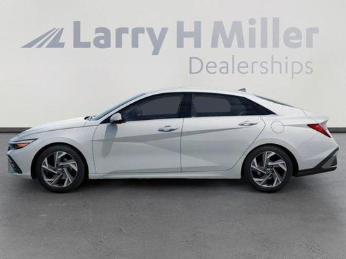 2025 Hyundai ELANTRA HEV Limited