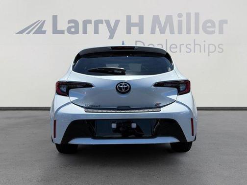 2024 Toyota Corolla Hatchback SE
