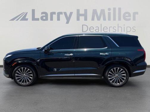 Emerald 2023 Hyundai PALISADE Calligraphy