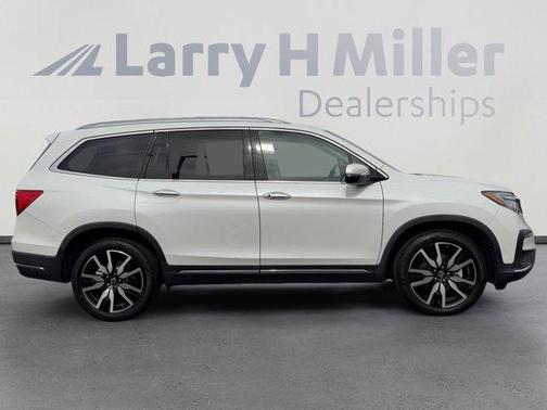 2020 Honda Pilot Touring 8-Passenger