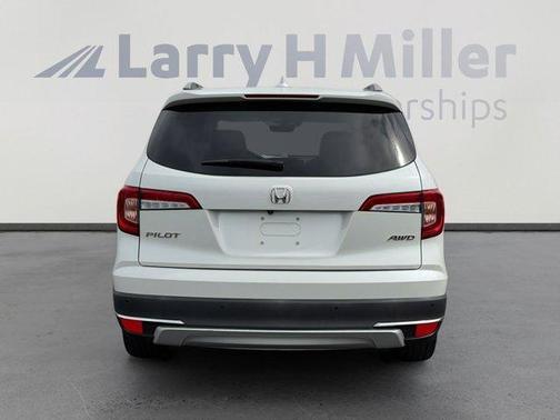 2020 Honda Pilot Touring 8-Passenger