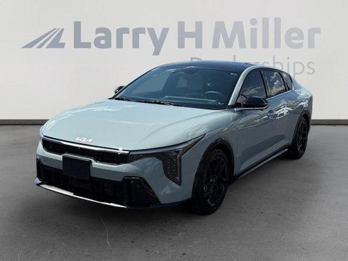 2025 Kia K4 GT-Line Turbo