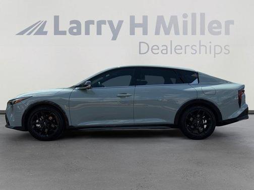 2025 Kia K4 GT-Line Turbo