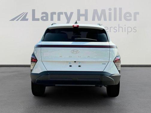 2025 Hyundai KONA SEL Convenience